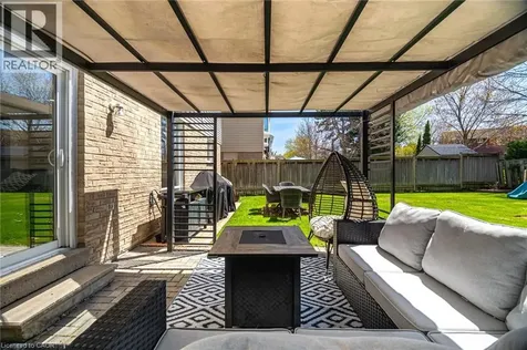 2395 Arnold Crescent Burlington ON L7P 4J2