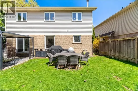 2395 Arnold Crescent Burlington ON L7P 4J2