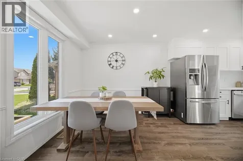 2395 Arnold Crescent Burlington ON L7P 4J2