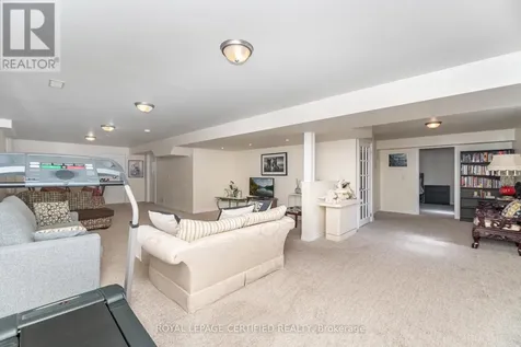 200 Kingfisher Drive Mono ON L6W 0B3