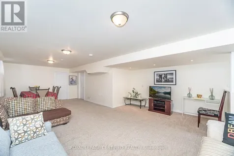 200 Kingfisher Drive Mono ON L6W 0B3