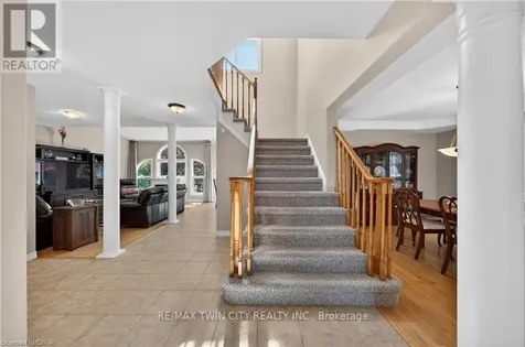 211 Mcnichol Drive Cambridge ON N1P 1J3