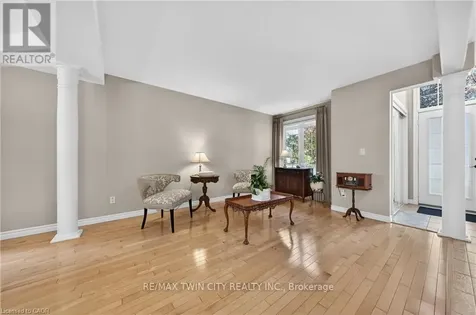 211 Mcnichol Drive Cambridge ON N1P 1J3