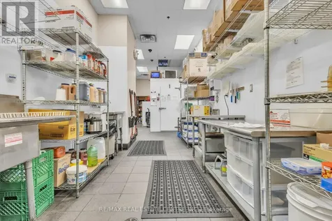 589 Fairway Road South Kitchener ON N2C 1X4