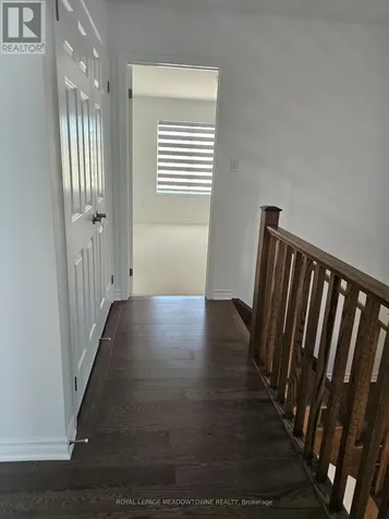 879 Amand Drive Kitchener ON N2R 0V6