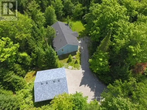 33 Edwina Drive Trent Lakes ON K0M 1A0