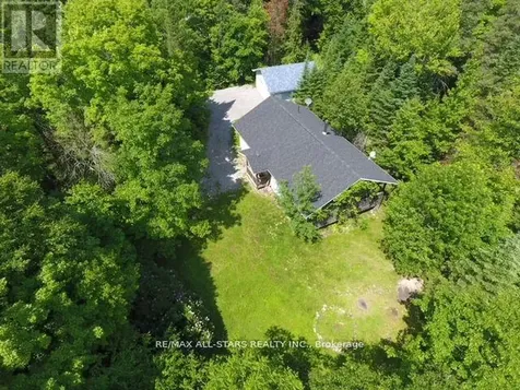 33 Edwina Drive Trent Lakes ON K0M 1A0