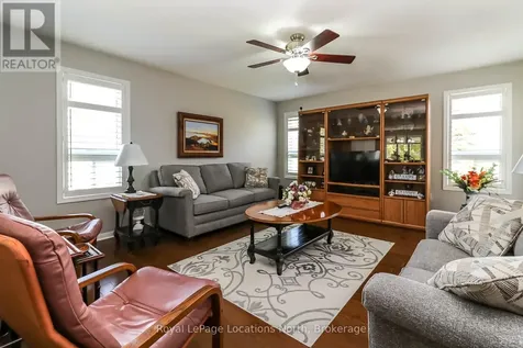 29 Masters Lane Wasaga Beach ON L9Z 1S8