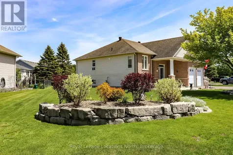 29 Masters Lane Wasaga Beach ON L9Z 1S8