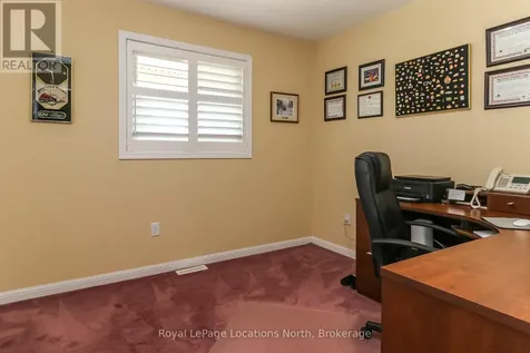 29 Masters Lane Wasaga Beach ON L9Z 1S8