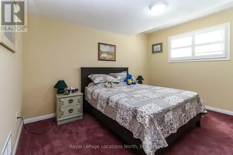 29 Masters Lane Wasaga Beach ON L9Z 1S8