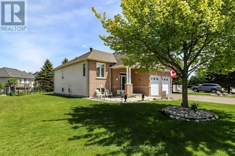 29 Masters Lane Wasaga Beach ON L9Z 1S8