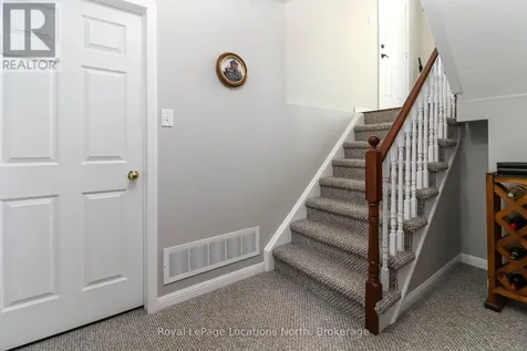 29 Masters Lane Wasaga Beach ON L9Z 1S8