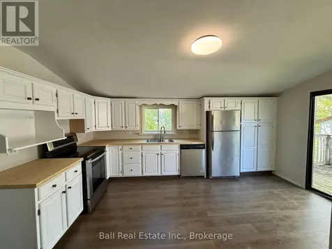 26 Nassau Street Selwyn ON K0L 2H0