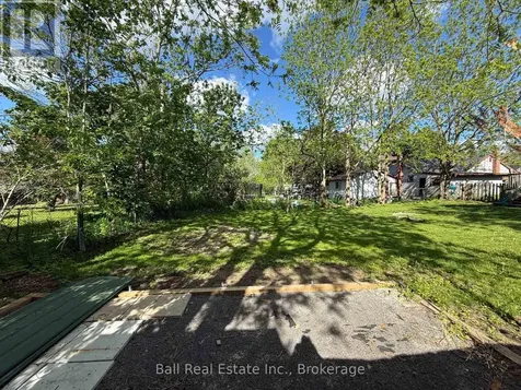 26 Nassau Street Selwyn ON K0L 2H0