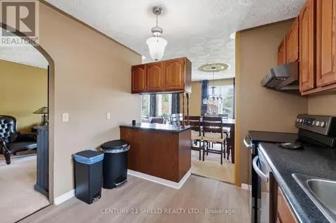 812 Briarhill Avenue Cornwall ON K6J 3N5