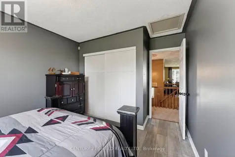 812 Briarhill Avenue Cornwall ON K6J 3N5