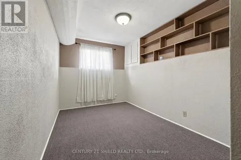 812 Briarhill Avenue Cornwall ON K6J 3N5