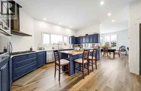 856 Talbot Lakeshore ON N0R 1K0