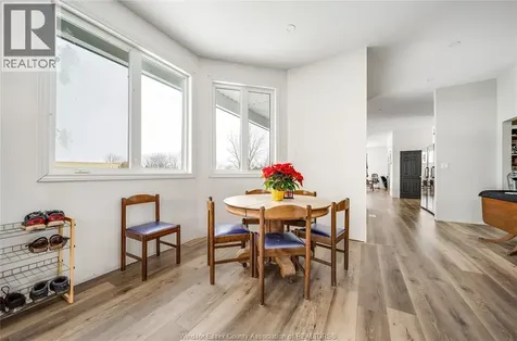856 Talbot Lakeshore ON N0R 1K0