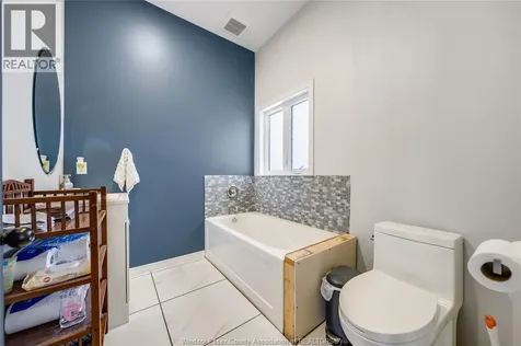 856 Talbot Lakeshore ON N0R 1K0