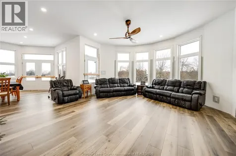 856 Talbot Lakeshore ON N0R 1K0