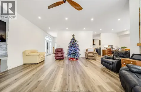 856 Talbot Lakeshore ON N0R 1K0