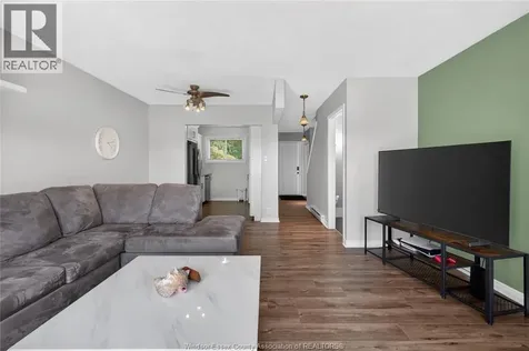 6298 Thornberry Crescent Windsor ON N8T 3A3