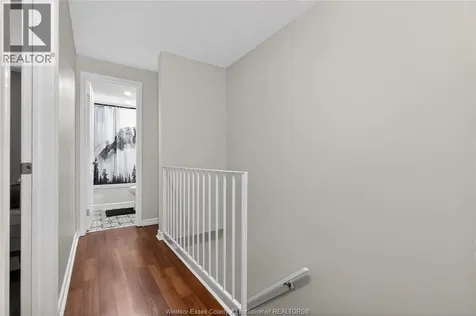 6298 Thornberry Crescent Windsor ON N8T 3A3