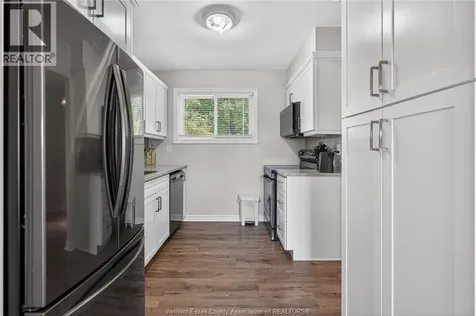 6298 Thornberry Crescent Windsor ON N8T 3A3