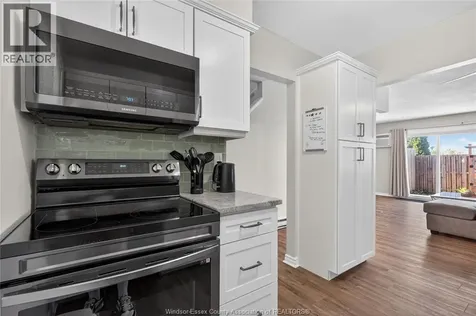 6298 Thornberry Crescent Windsor ON N8T 3A3