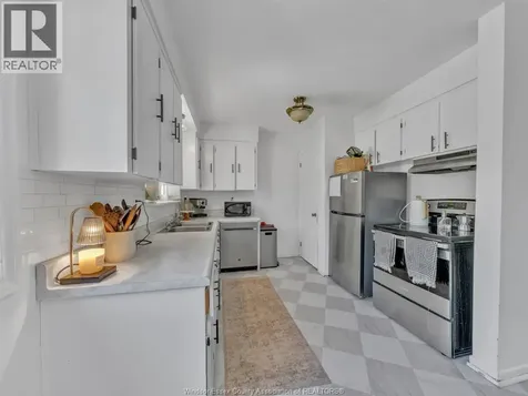 2459 Francois Road Windsor ON N8W 4T3