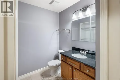 11827 Boulder Crescent Windsor ON N8P 1Z8