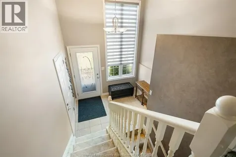 11827 Boulder Crescent Windsor ON N8P 1Z8