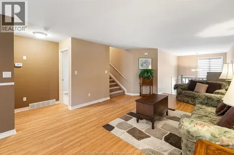 11827 Boulder Crescent Windsor ON N8P 1Z8