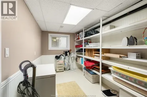 11827 Boulder Crescent Windsor ON N8P 1Z8