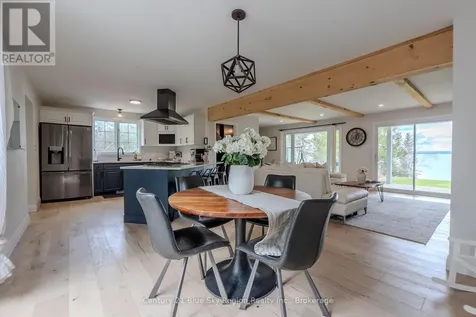 64 Ninovan Road East Callander ON P1B 8Z4