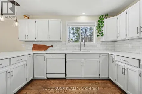113 Goodwood Crescent Beckwith ON K7C 3P2