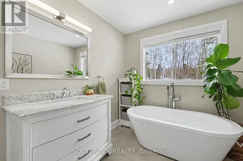 113 Goodwood Crescent Beckwith ON K7C 3P2