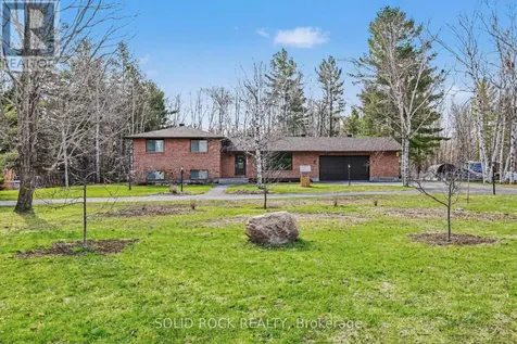113 Goodwood Crescent Beckwith ON K7C 3P2