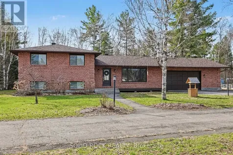 113 Goodwood Crescent Beckwith ON K7C 3P2