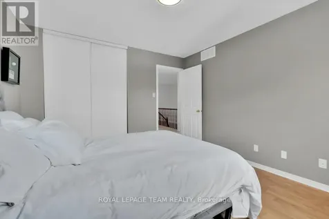 111 Fairlop Way Ottawa ON K2J 5B6