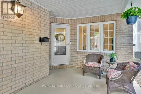 111 Fairlop Way Ottawa ON K2J 5B6