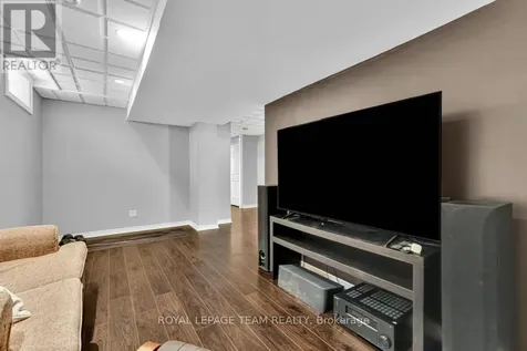 111 Fairlop Way Ottawa ON K2J 5B6