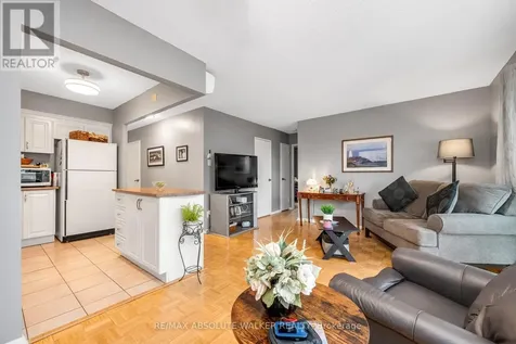 158C Mcarthur Avenue Ottawa ON K1L 8E7