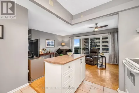 158C Mcarthur Avenue Ottawa ON K1L 8E7