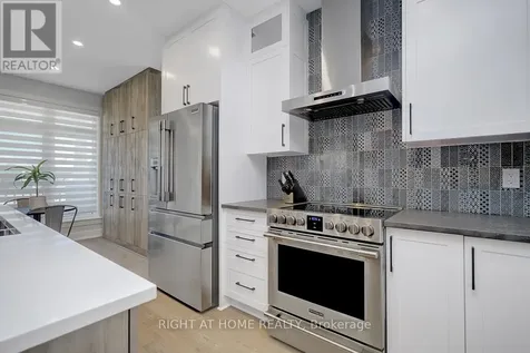 780 Keinouche Place Ottawa ON K4A 5K3