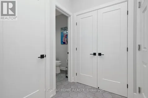 780 Keinouche Place Ottawa ON K4A 5K3