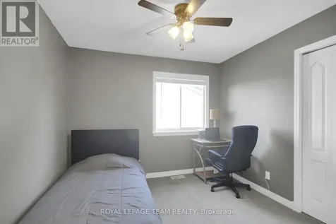 4 Maple Stand Way Ottawa ON K2G 6P3