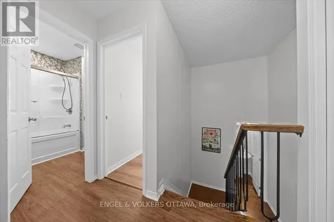 241 Monterey Drive Ottawa ON K2H 7B1